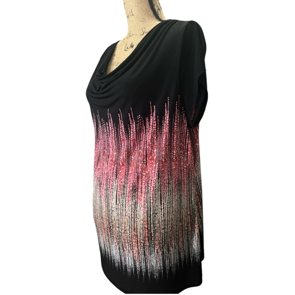 Liz Claiborne. EC. Draping neckline and cap sleeve pullover top. Size X-Large - Picture 4 of 6